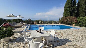 Villa Bacchus