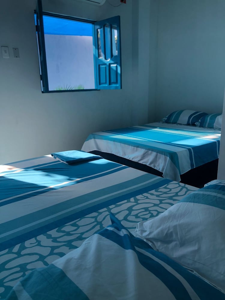 HOSTAL CASA SANTORINI