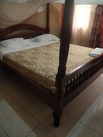 Enjoy Guest Hotel