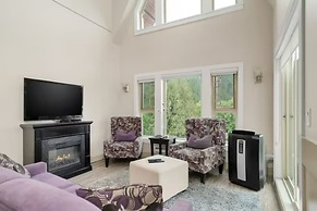 Harrison Lake Pets Welcome 3BR Suite