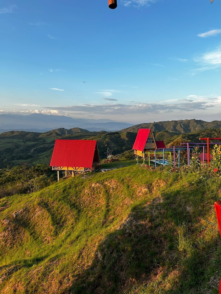 Los Nevados Ecolodge
