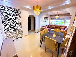 Luxury & Clean close to the Sea