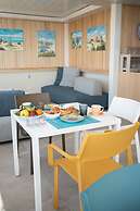 azzurra guest house