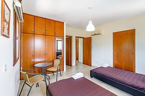 Villa Nikolina - 5 En-suite Bedrooms