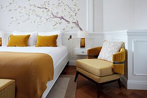 2 Chesham Hotel
