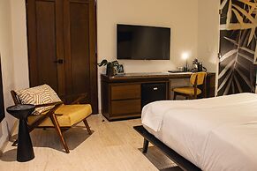 Casa Continental Hotel Boutique y Suites