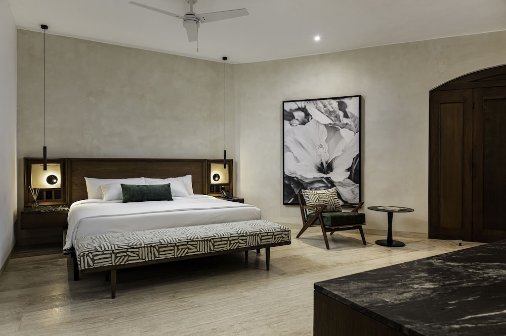 Casa Continental Hotel Boutique y Suites