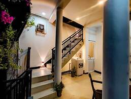 Flower shade villa