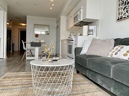 Waterfront Luxury Residences
