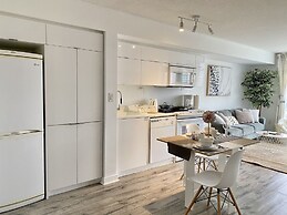 Waterfront Luxury Residences