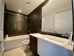 Waterfront Luxury Residences