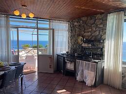 Villa Stone