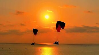 Sea Sunset Hotel