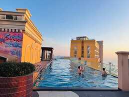 Sea Sunset Hotel
