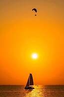 Sea Sunset Hotel
