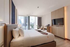 SZ CANALSIDE HOTEL