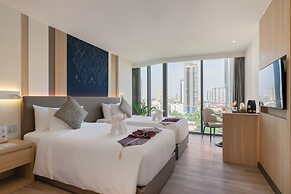 SZ CANALSIDE HOTEL