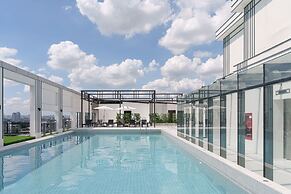 SZ CANALSIDE HOTEL