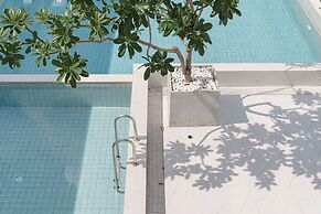 SZ CANALSIDE HOTEL