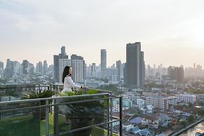 SZ CANALSIDE HOTEL