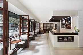 Mulan TLV Hotel