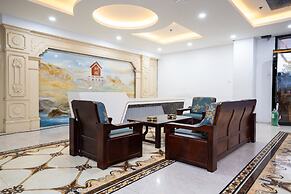 Home me Hotel