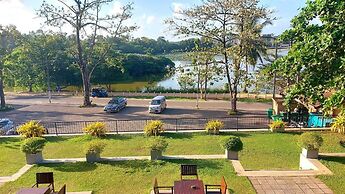 REST HOUSE KESBEWA