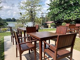 REST HOUSE KESBEWA