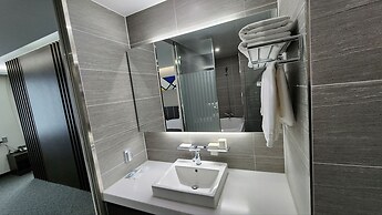 Yongin Central CO'OP Hotel