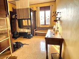 Desa Hostel