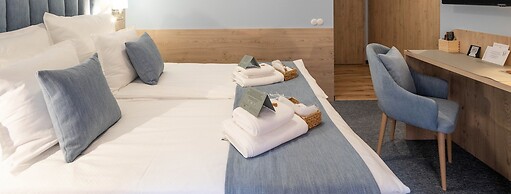 Mariensztat 8 Hotel