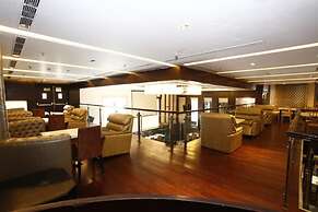 PLUTOS HOTEL
