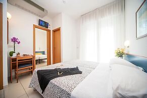HOTEL TAORMINA