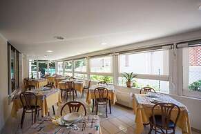 HOTEL TAORMINA