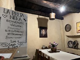 Preta Nera Intera in Giuliano di Roma