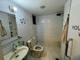 Hostel by zoo family