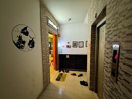 Hostel by zoo family