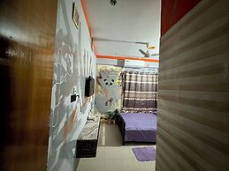 Hostel by zoo family
