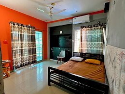 Hostel by zoo family