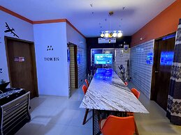 Hostel by zoo family