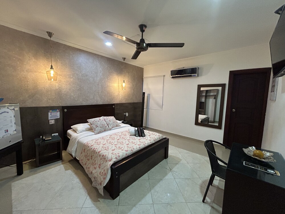 HOTEL LA CASA 3
