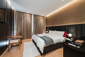 Troci Hotel