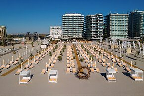 Crowne Plaza Constanta Mamaia Beach by IHG