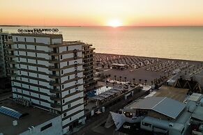 Crowne Plaza Constanta Mamaia Beach by IHG