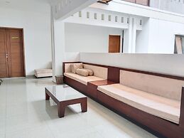 Twin Guest House Grand Wisata