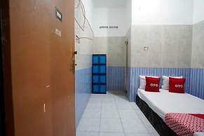 OYO Life 93061 Kost Vicky Syariah