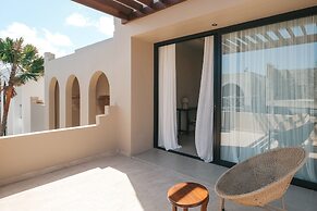 Limón & Cello Villa