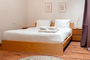 Vesta - Luxury APT - 2BR - Cfc Xviii