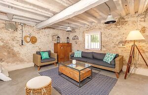 The Village House in Stavros