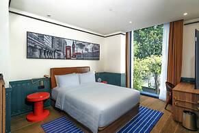 Ashley Tugu Tani Menteng